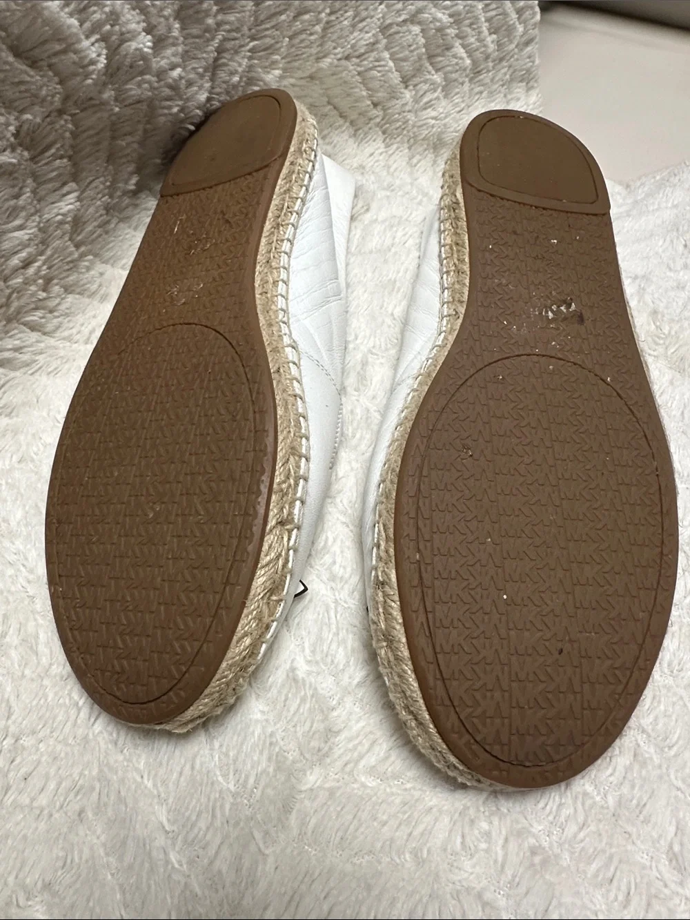 Michael Kors White Leather, Orange w/ Gold Beads Flowers Espadrilles Flats, 8 M